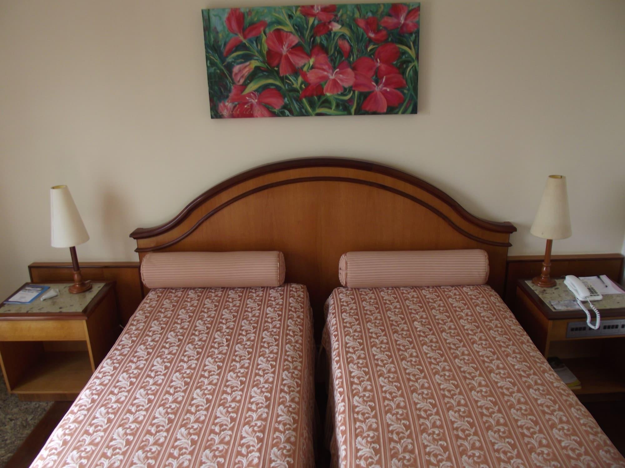 Colonial Plaza Hotel Pindamonhangaba Luaran gambar